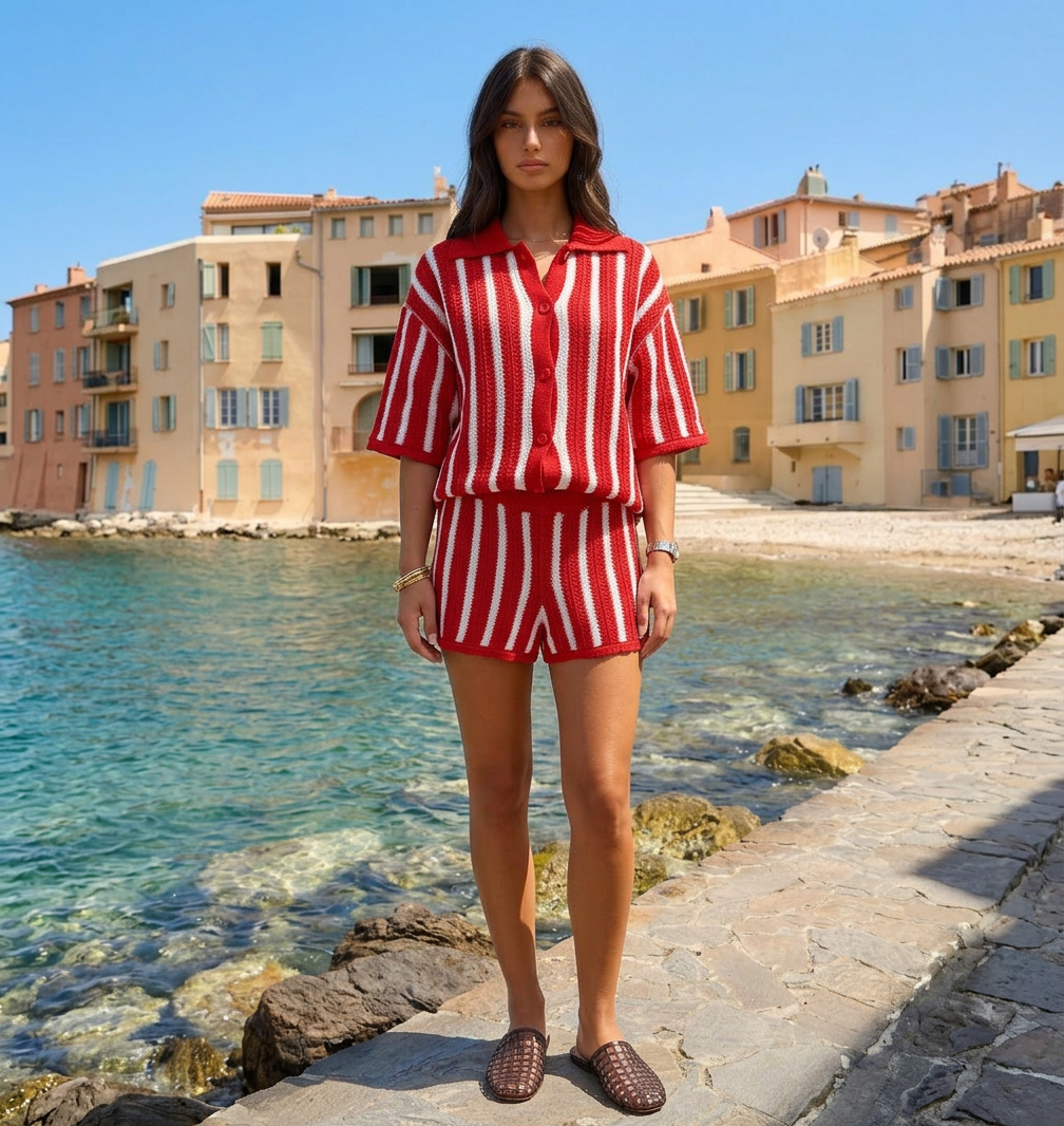 Charlis suit red