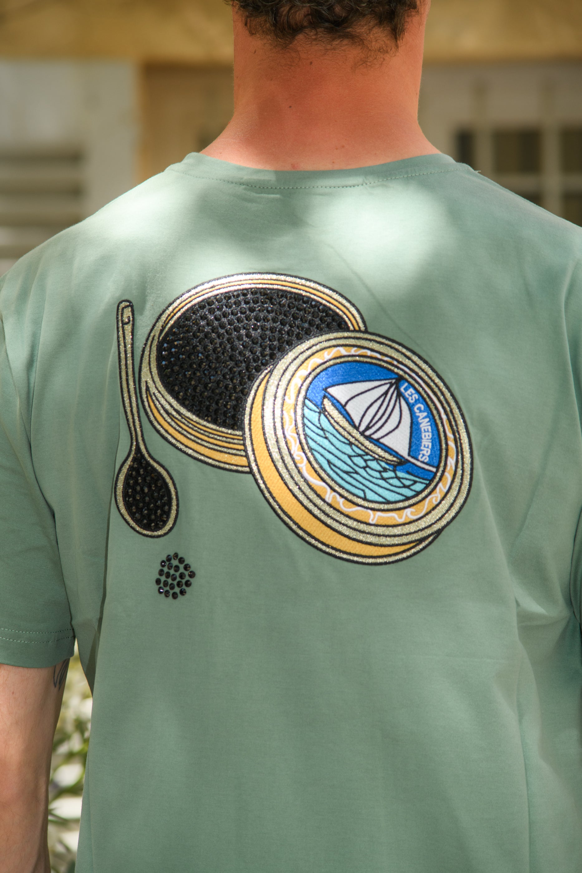 t-shirt caviar green